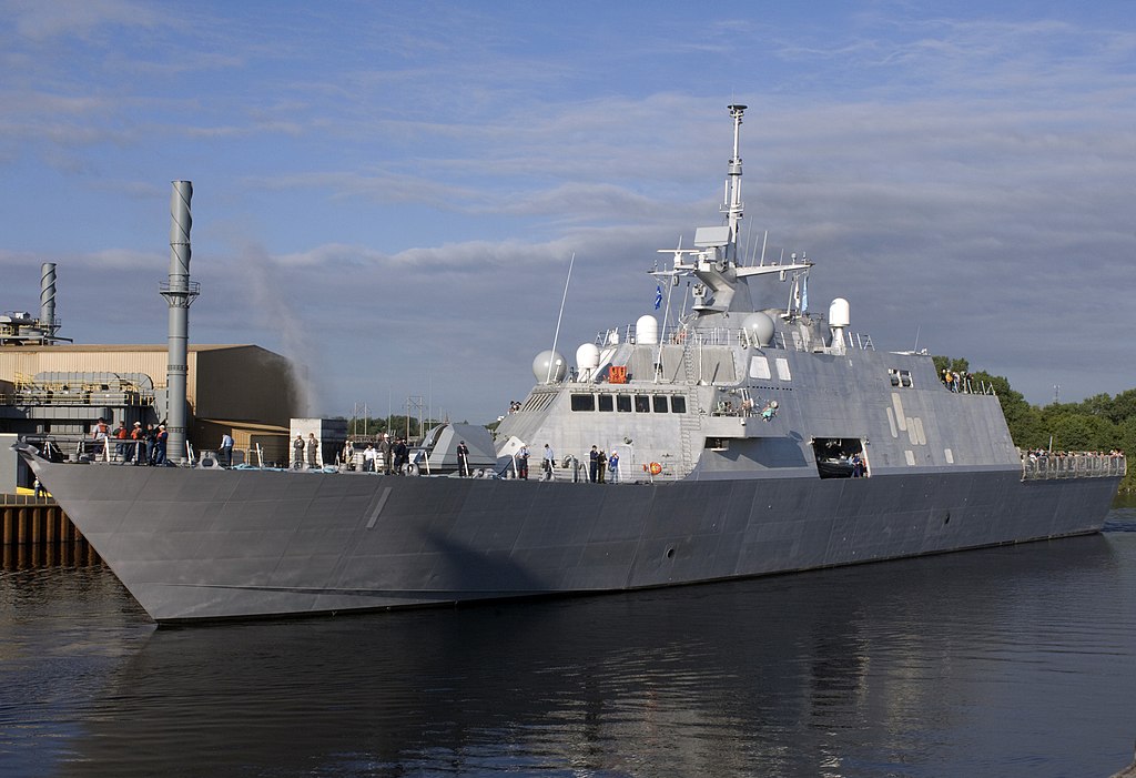 U.S. Navy photo by Mass Communication Specialist 3rd Class Jhi L. Scott/Released, Public domain, via Wikimedia Commons