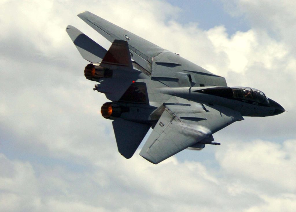 U.S. Navy photo by Photographer's Mate 3rd Class Christopher B. Long, Public domain, via Wikimedia Commons