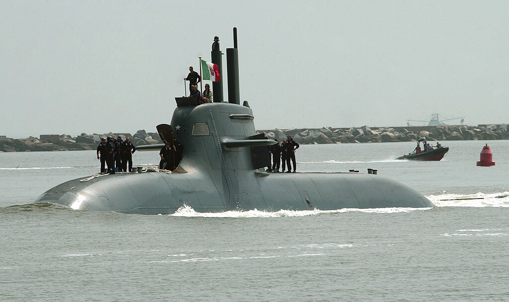 U.S. Navy photo by Mass Communication Specialist 2nd Class Regina L. Brown (Released), Public domain via Wikimedia Commons