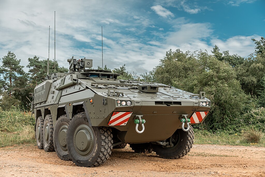 defenceimagery.mod.uk, OGL v1.0OGL v1.0, via Wikimedia Commons